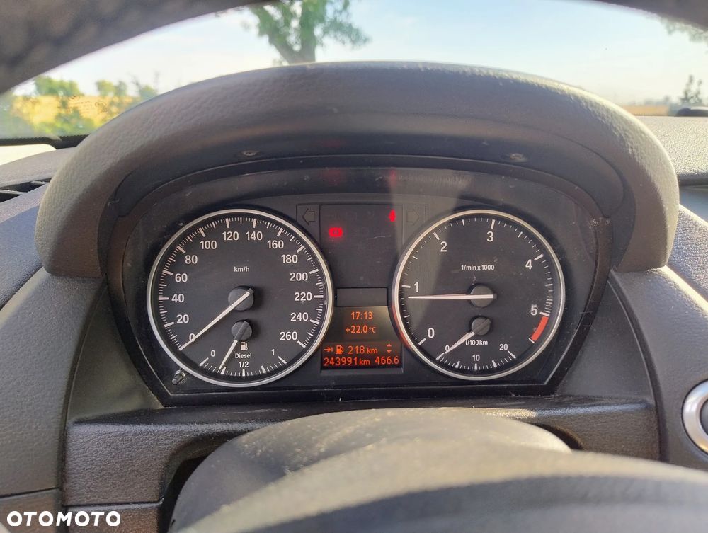 BMW X1 - 12