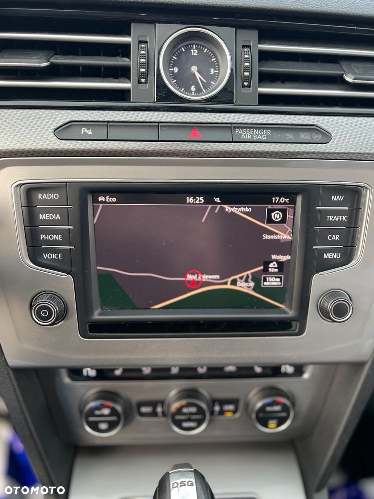 Volkswagen Passat Alltrack - 32