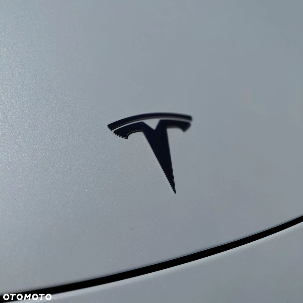 Tesla Model 3 RWD - 17