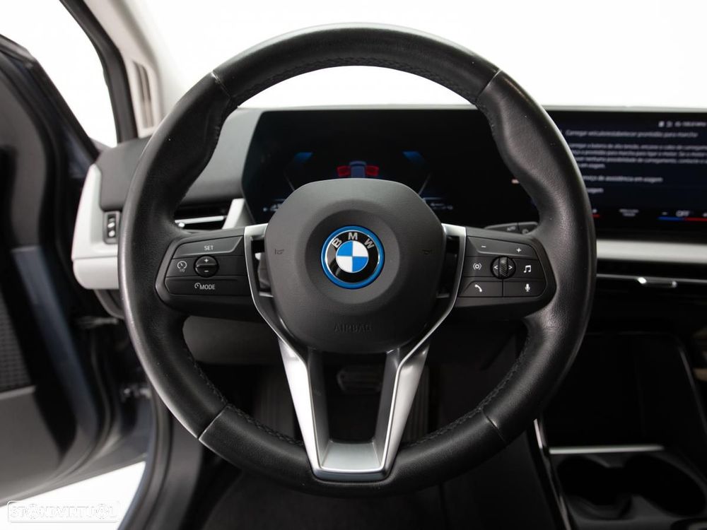 BMW 225xe Active Tourer e xDrive - 17