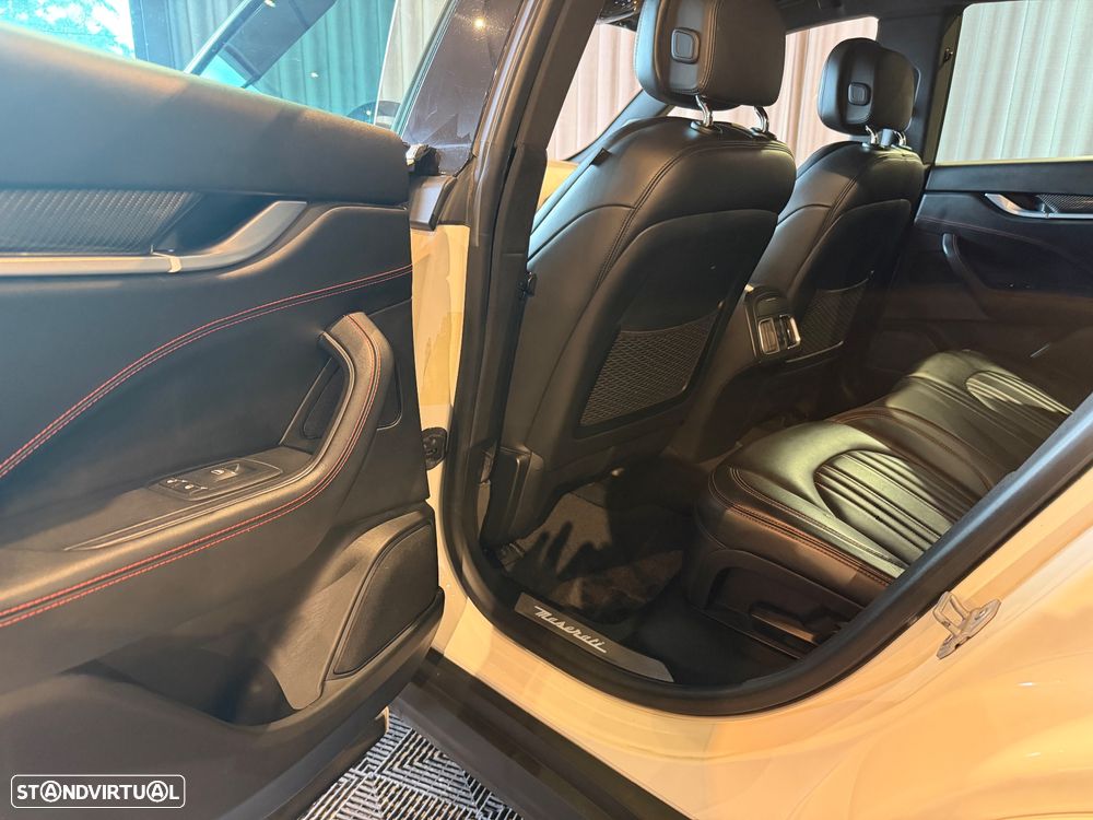 Maserati Levante 3.0 V6 Gransport - 28