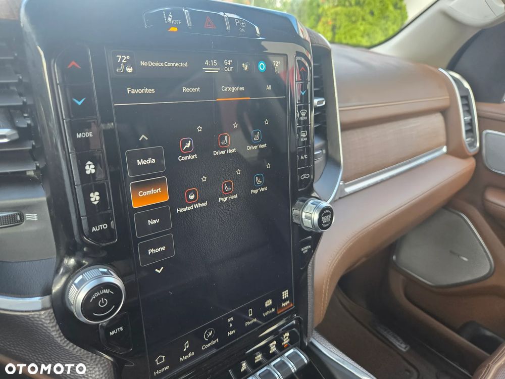 RAM 1500 Crew Cab Longhorn - 29