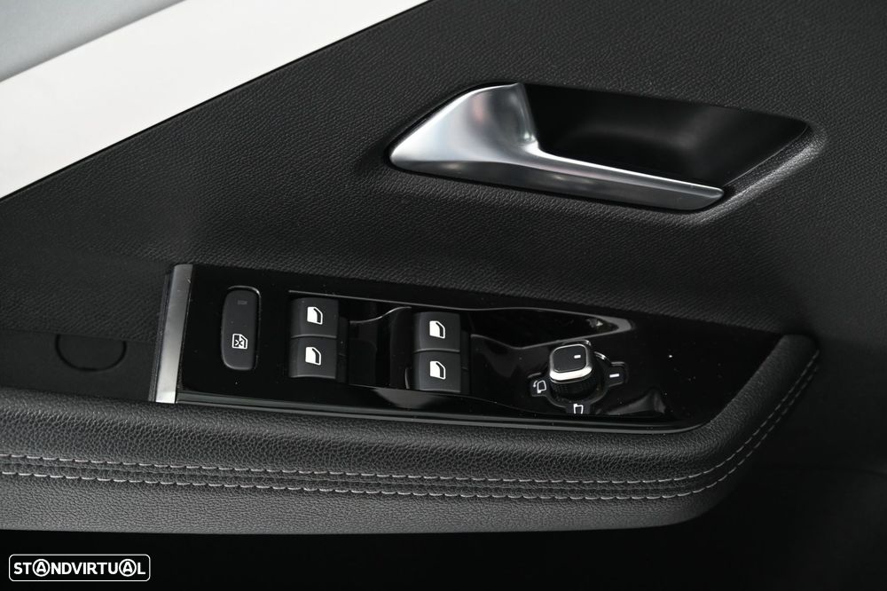 Opel Astra 1.6 T PHEV Elegance - 17