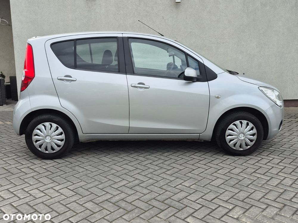 Opel Agila 1.0 Essentia - 10