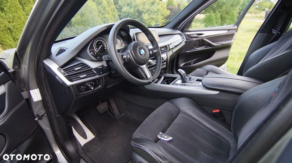 BMW X5 xDrive40d - 8