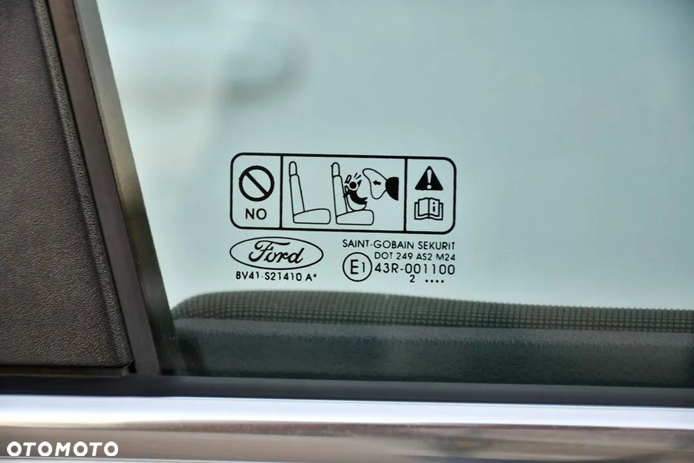 Ford Kuga 2.0 TDCi Titanium MPS6 - 36