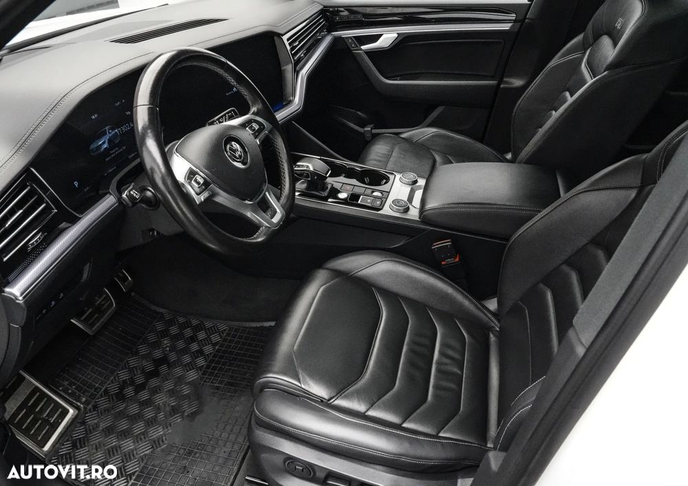 Volkswagen Touareg 3.0 V6 TDI 4Motion DPF Automatik R-Line - 12