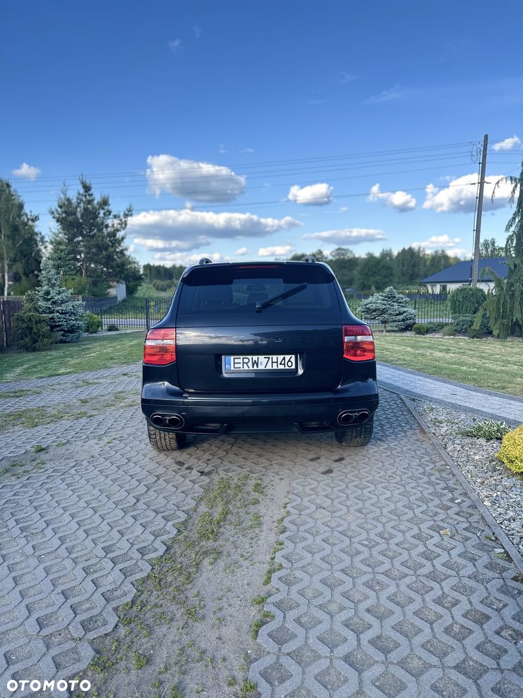 Porsche Cayenne - 5