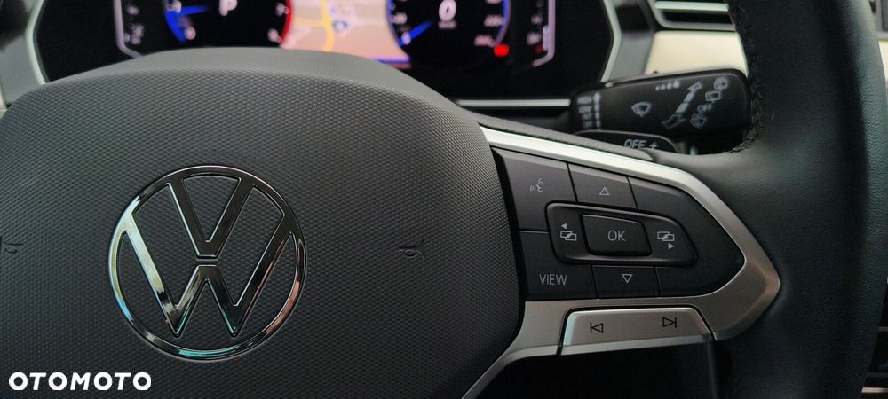 Volkswagen Passat - 17
