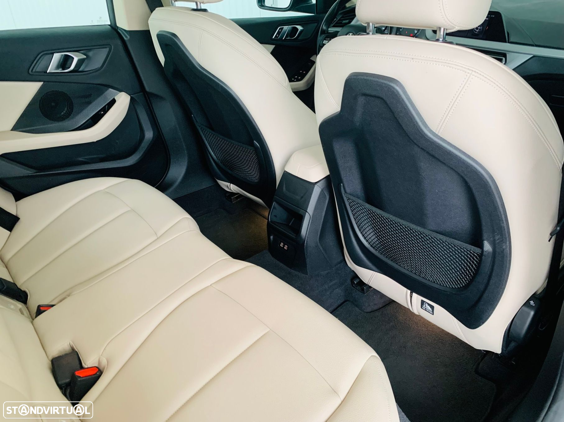 BMW 216 Gran Coupé d Aut. Luxury Line - 43