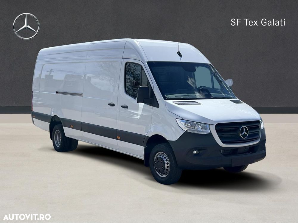 Mercedes-Benz Sprinter 517 - furgon roata dubla - detarat 3.500 kg - 15