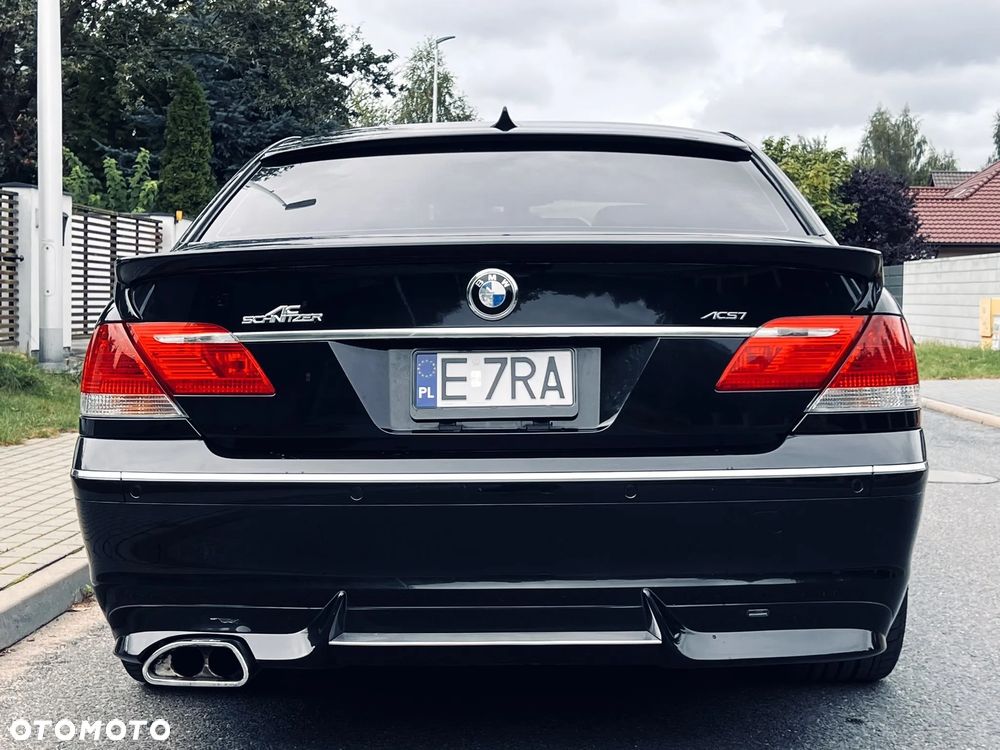 BMW Seria 7 740i - 5