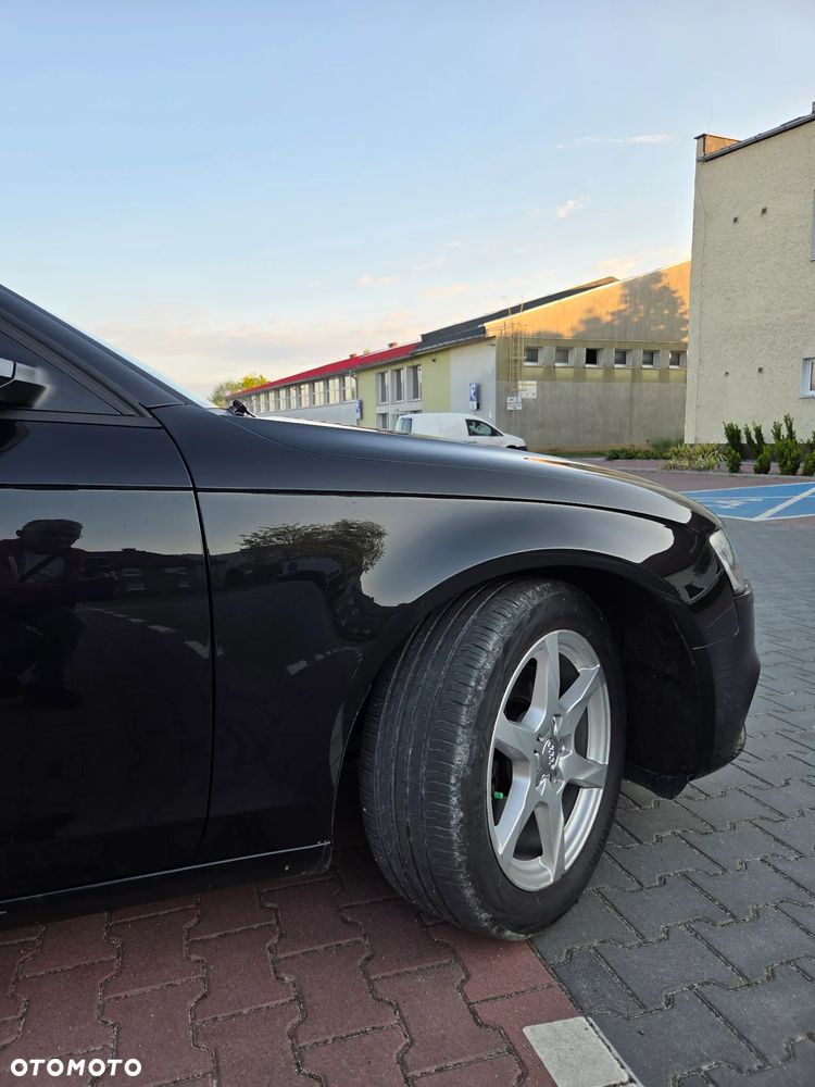 Audi A4 Avant 2.0 TDI DPF multitronic Attraction - 12