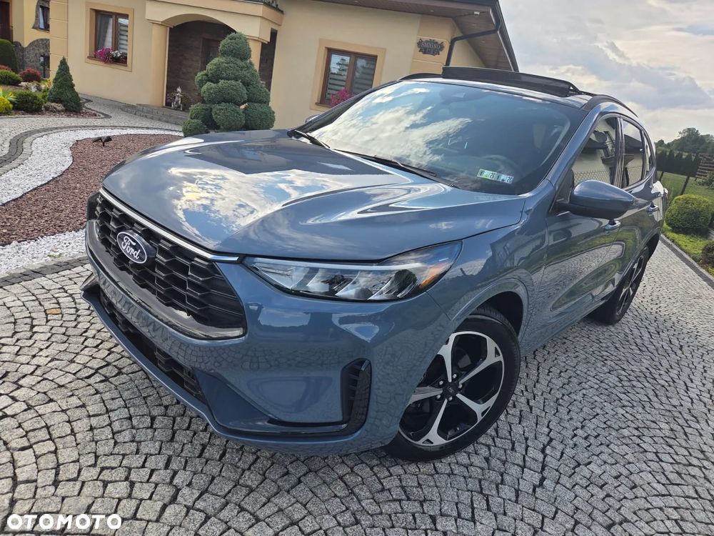 Ford Kuga 2.0 EcoBoost 4x4 Titanium - 14