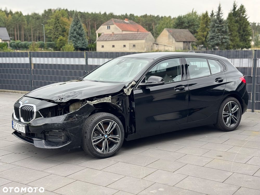 BMW Seria 1 118i Sport Line - 21