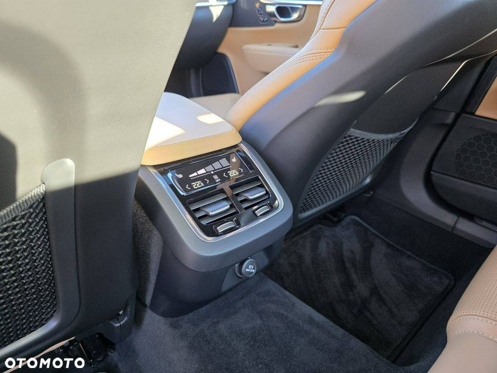 Volvo S90 T6 AWD Inscription - 30
