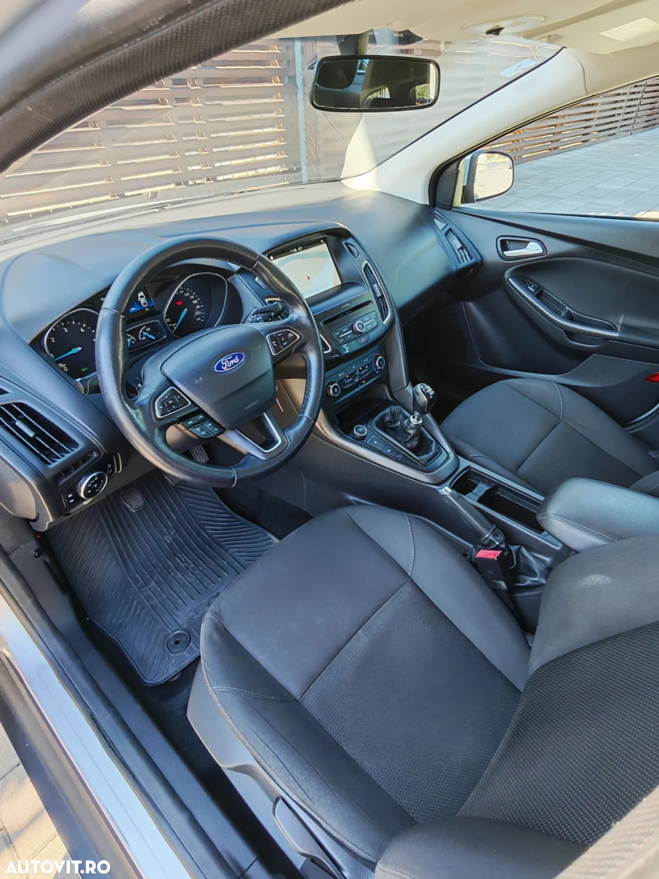 Ford Focus 1.5 TDCi DPF Start-Stopp-System Business - 7