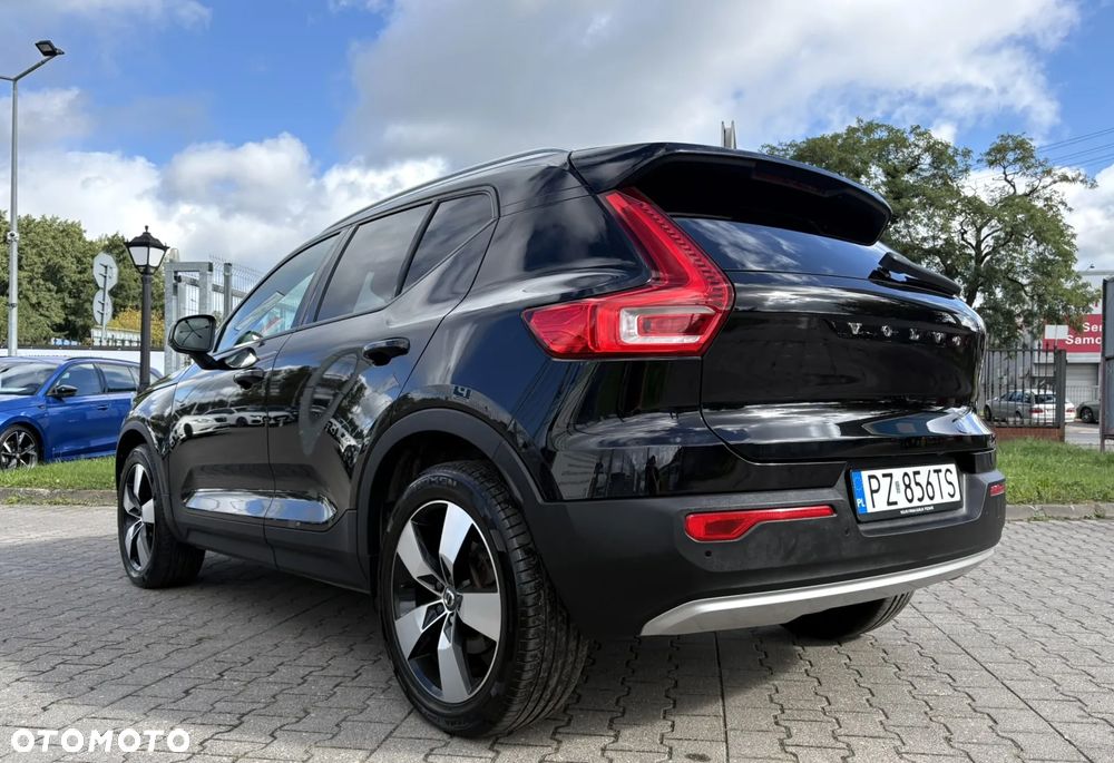 Volvo XC 40 T5 AWD Momentum Pro - 6