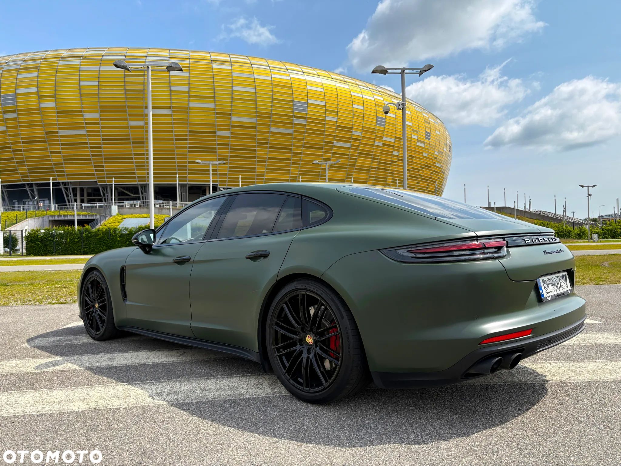 Porsche Panamera Turbo - 1