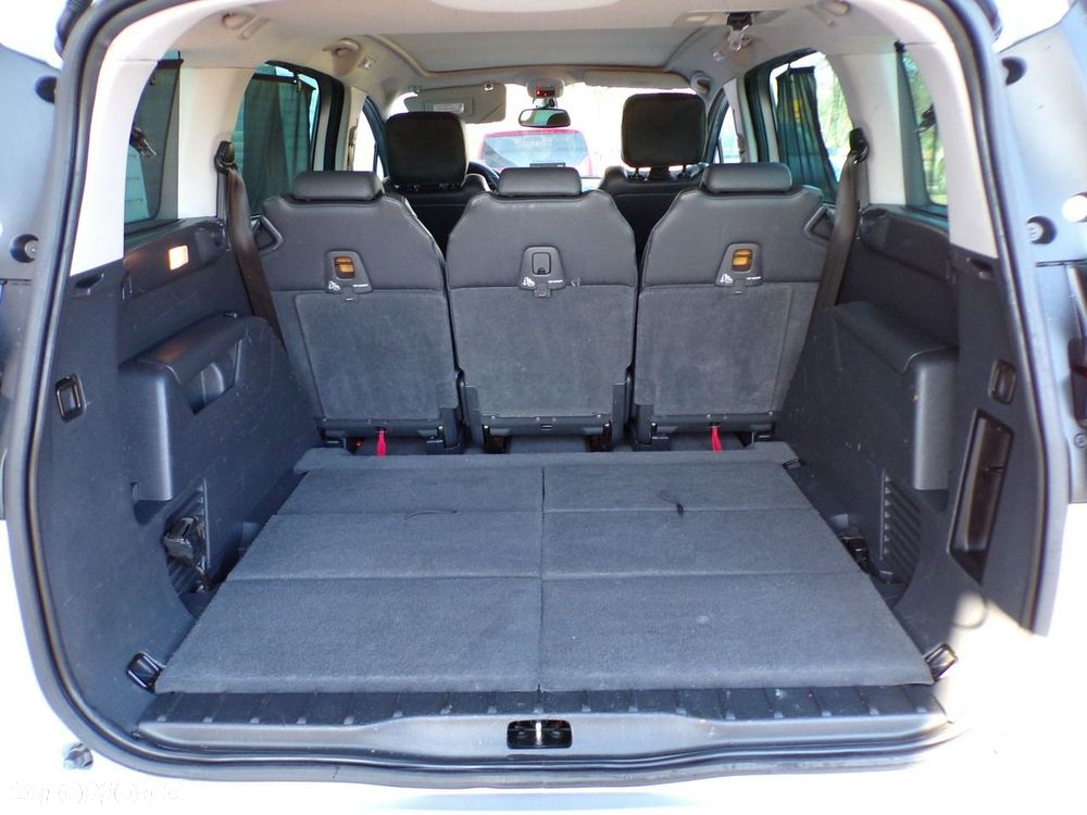 Peugeot 5008 - 35