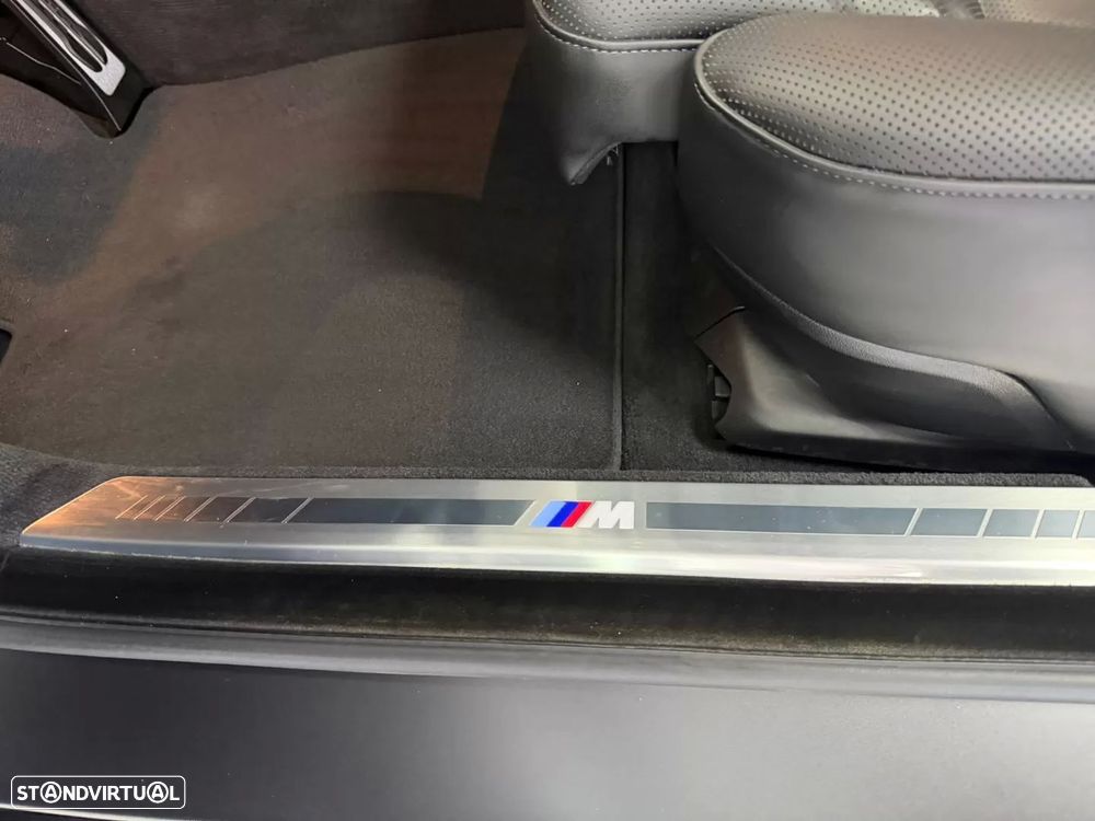 BMW i7 eDrive50 Pack Desportivo M - 47