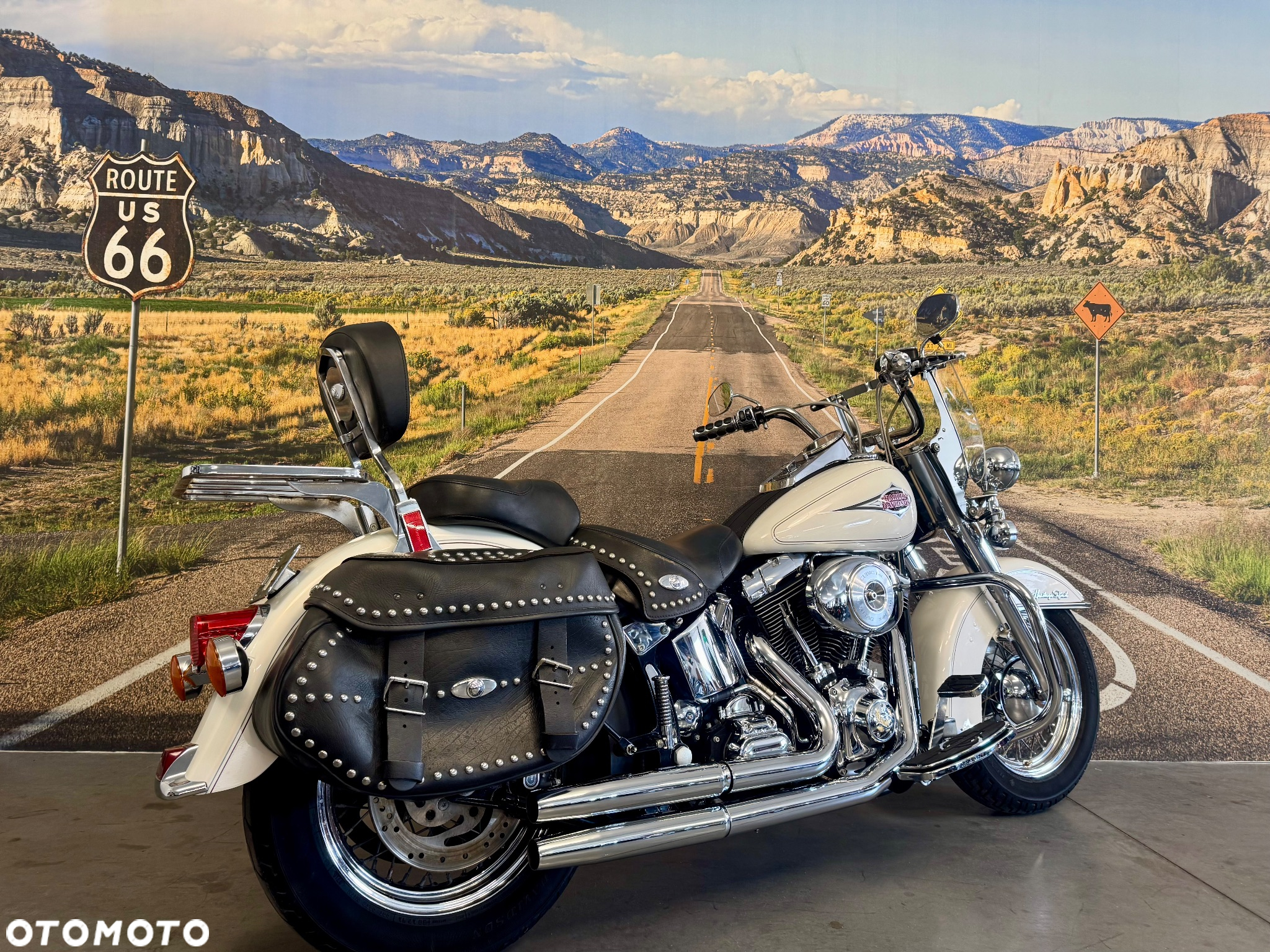 Harley-Davidson Softail Heritage Classic - 4