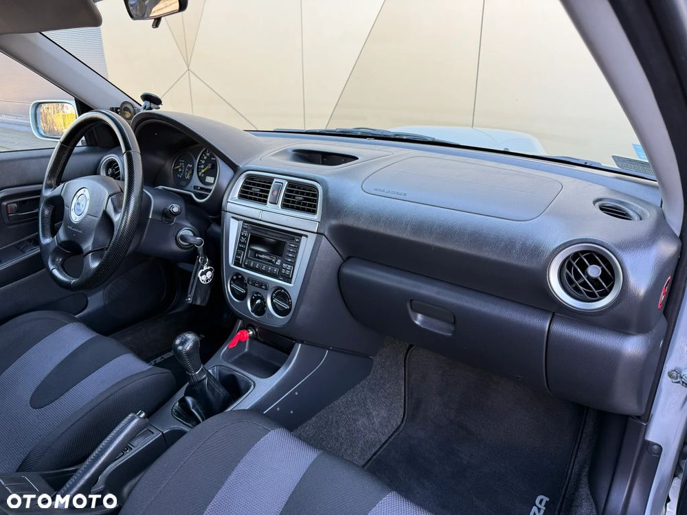 Subaru Impreza 2.0 WRX 4x4 - 28