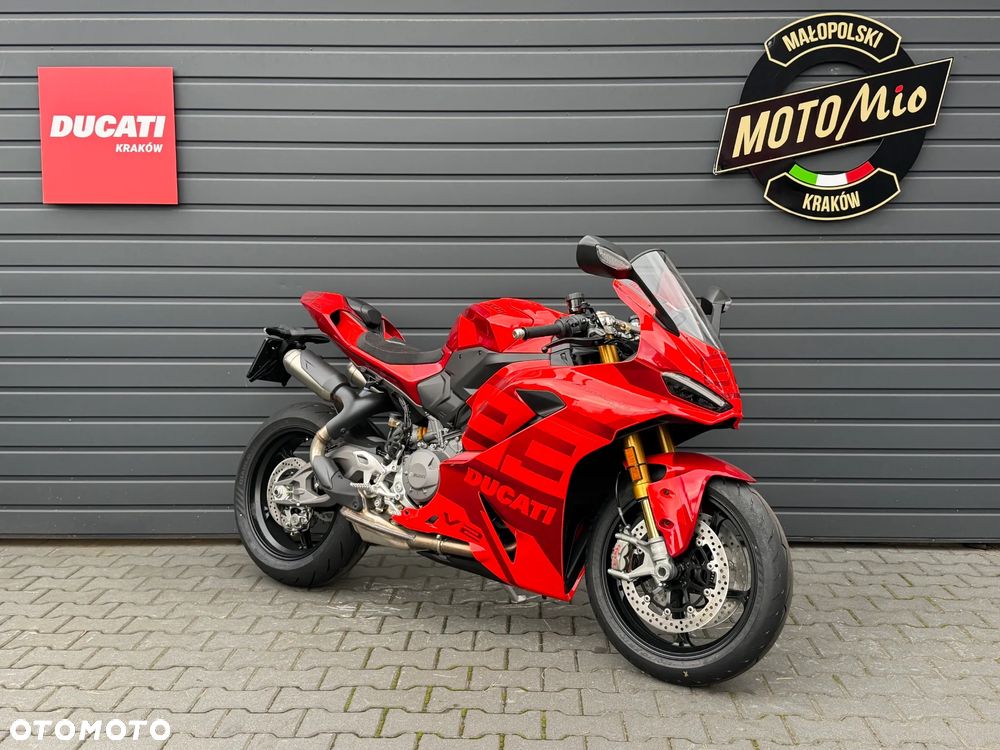 Ducati Panigale V2
