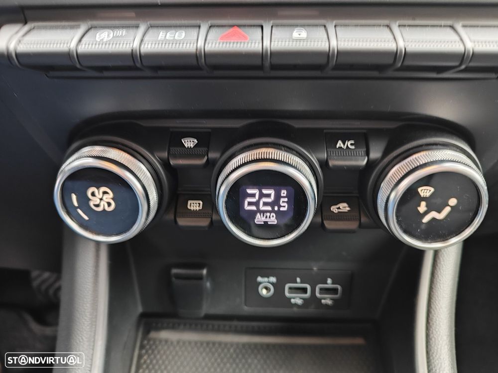 Renault Captur 1.5 dCi Exclusive - 18