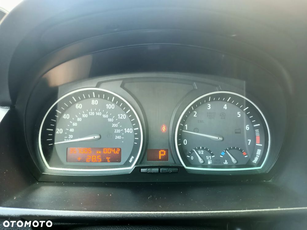 BMW X3 3.0i - 11