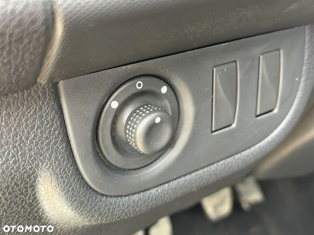 Dacia Logan - 16