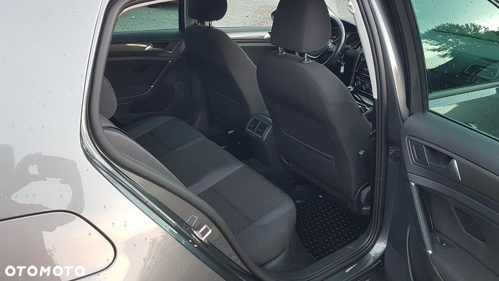 Volkswagen Golf 1.0 TSI Join - 23