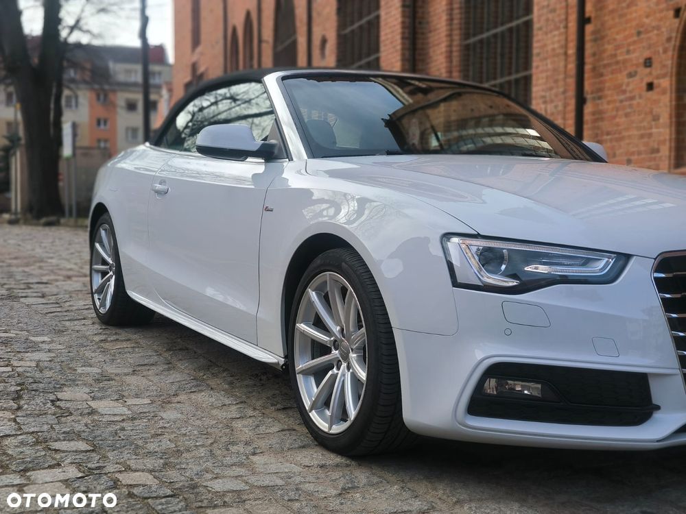 Audi A5 Cabrio - 15
