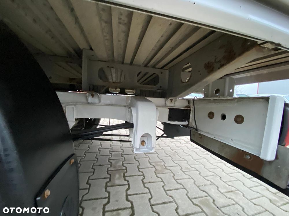 Volkswagen CRAFTER 2,0 TDI 136KM SKRZYNIOWY 350x215 KLIMATYZACJA - 22