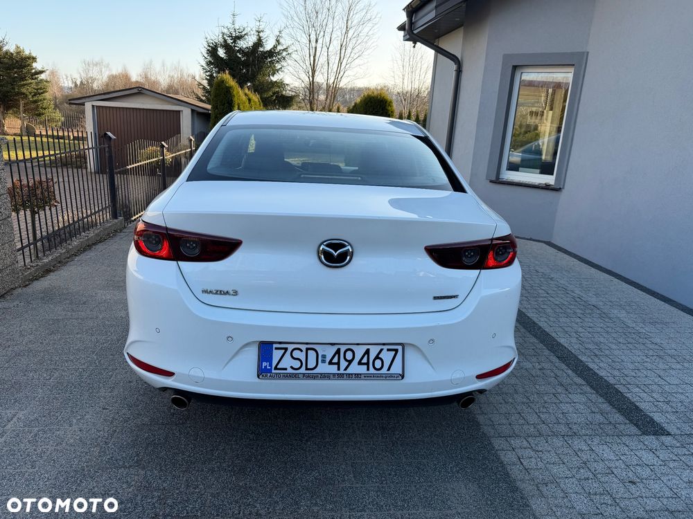 Mazda 3 2.0 mHEV Hikari - 27