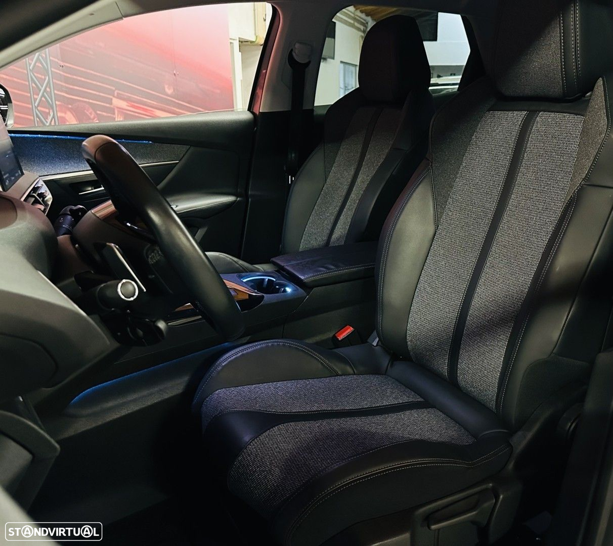 Peugeot 3008 1.2 PureTech Allure Pack EAT8 - 6