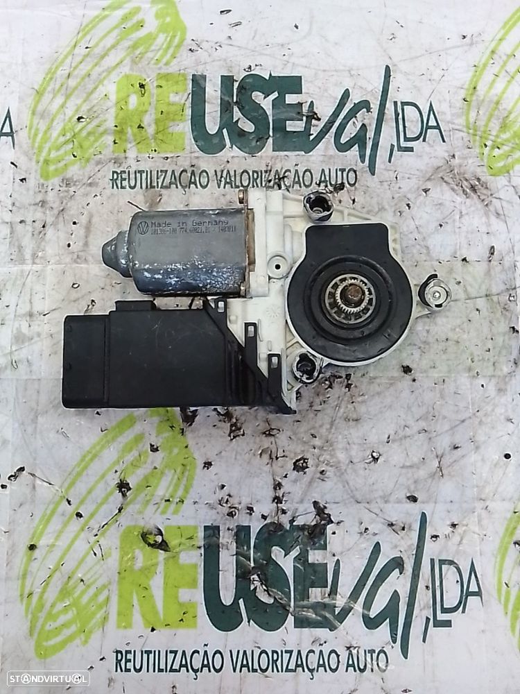 Motor De Elevador Fr Dta Volkswagen Golf Iv (1J1) - 1
