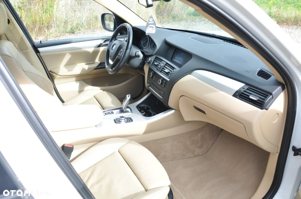 BMW X3 xDrive20d - 8