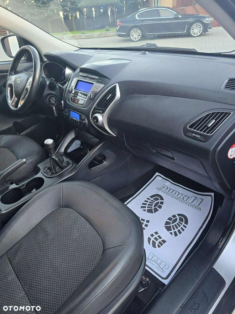 Hyundai ix35 - 24