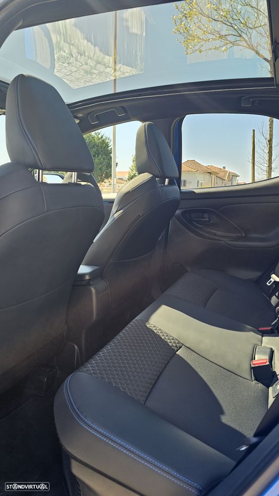 Toyota Yaris 1.5 HDF Premier Edition - 12