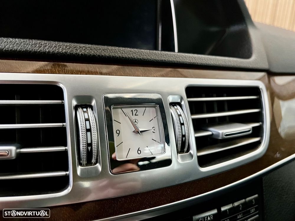 Mercedes-Benz E 300 Bluetec Hybrid Elegance - 22