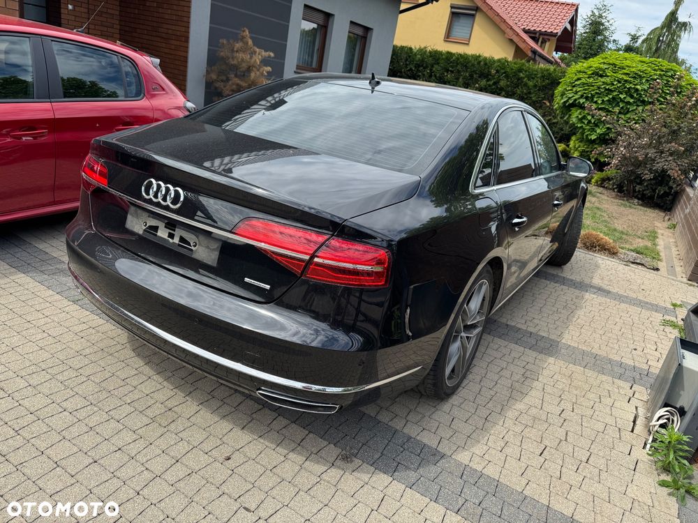 Audi A8 - 16