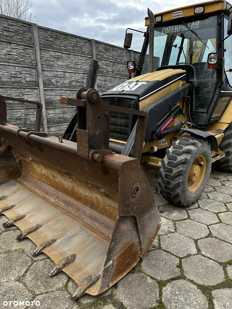 Caterpillar 424D - 14