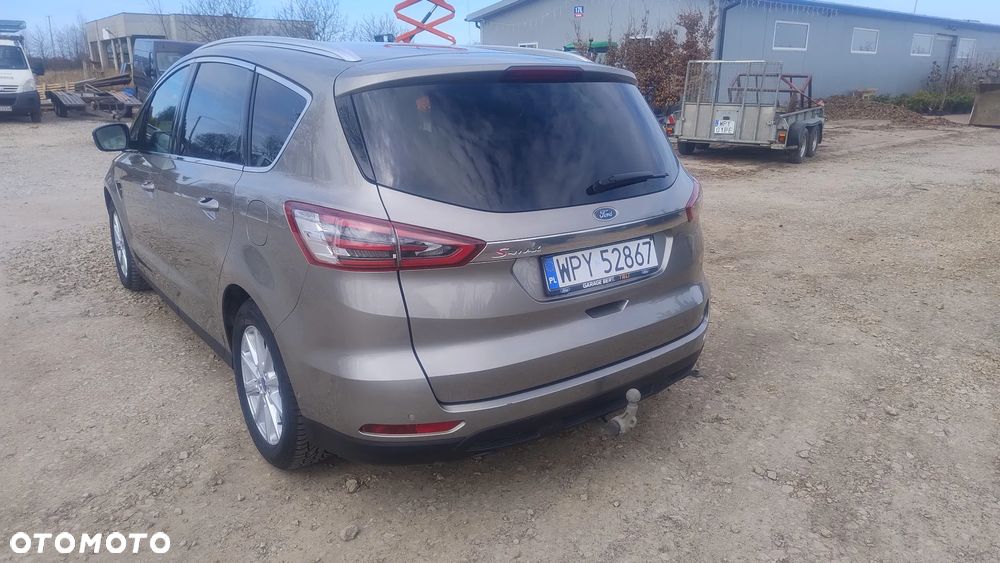 Ford S-Max 2.0 TDCi Titanium PowerShift - 4