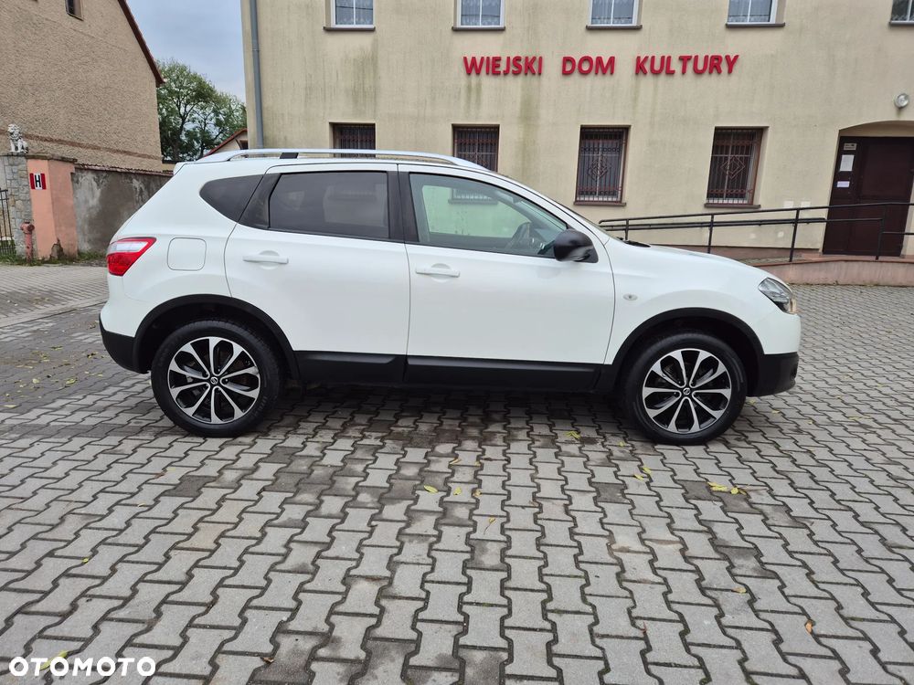 Nissan Qashqai 1.6 dCi TEKNA+ - 3