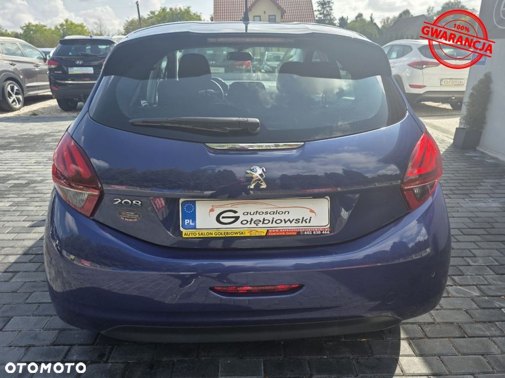 Peugeot 208 - 9