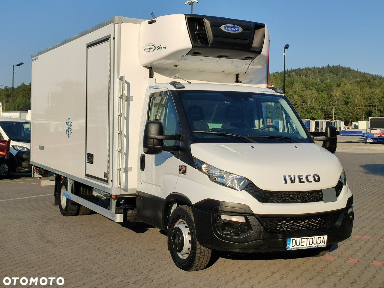 Iveco Daily 70C17 Mroźnia Ściana Grodziowa Multitemperatura - 7