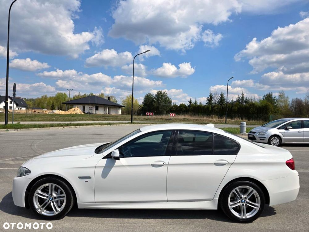 BMW Seria 5 530d xDrive Sport-Aut - 10