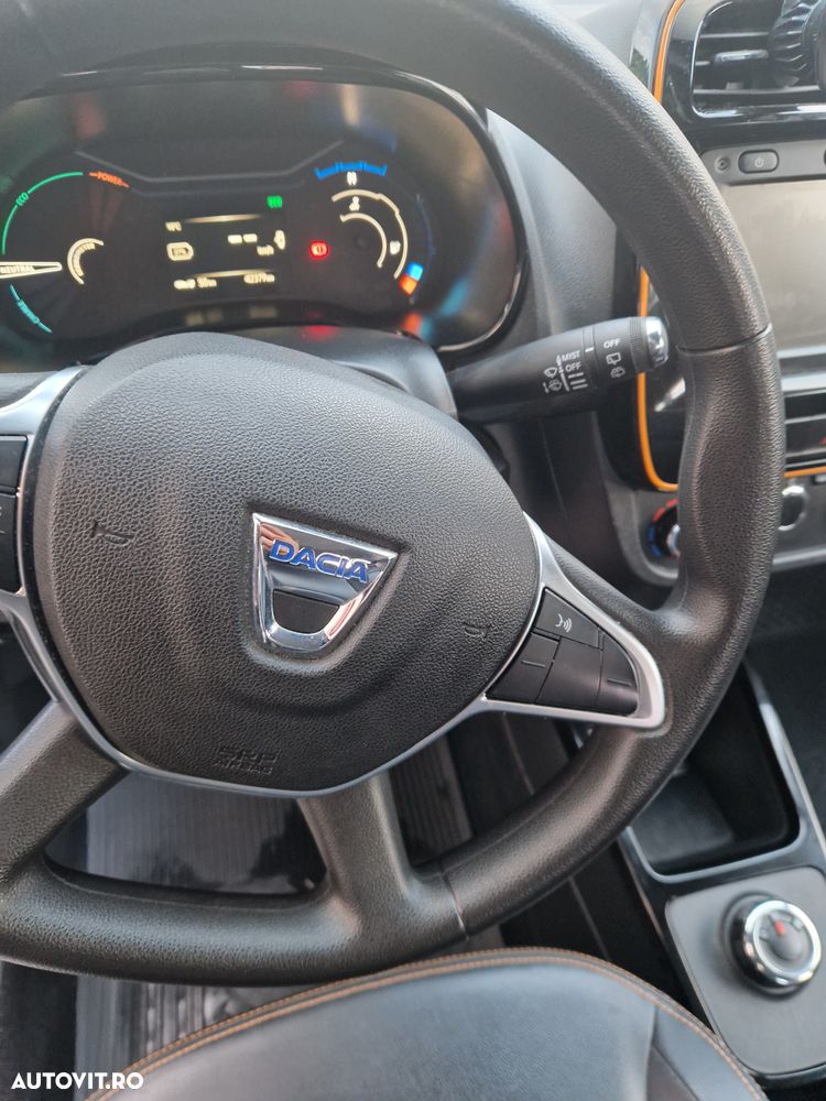 Dacia Spring Essential - 5