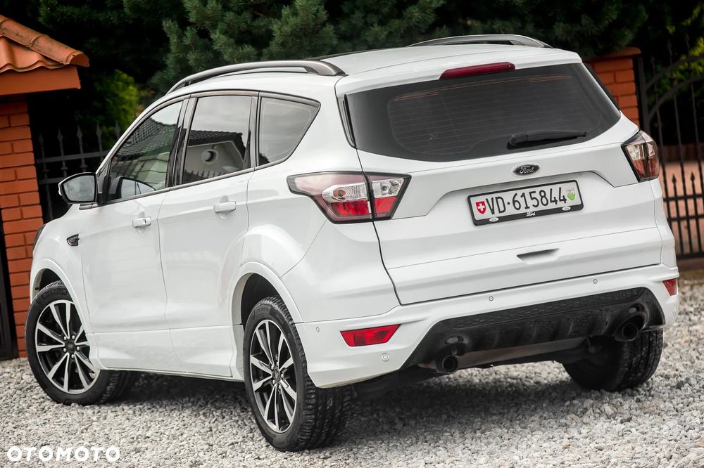Ford Kuga 2.0 TDCi AWD ST-Line - 7